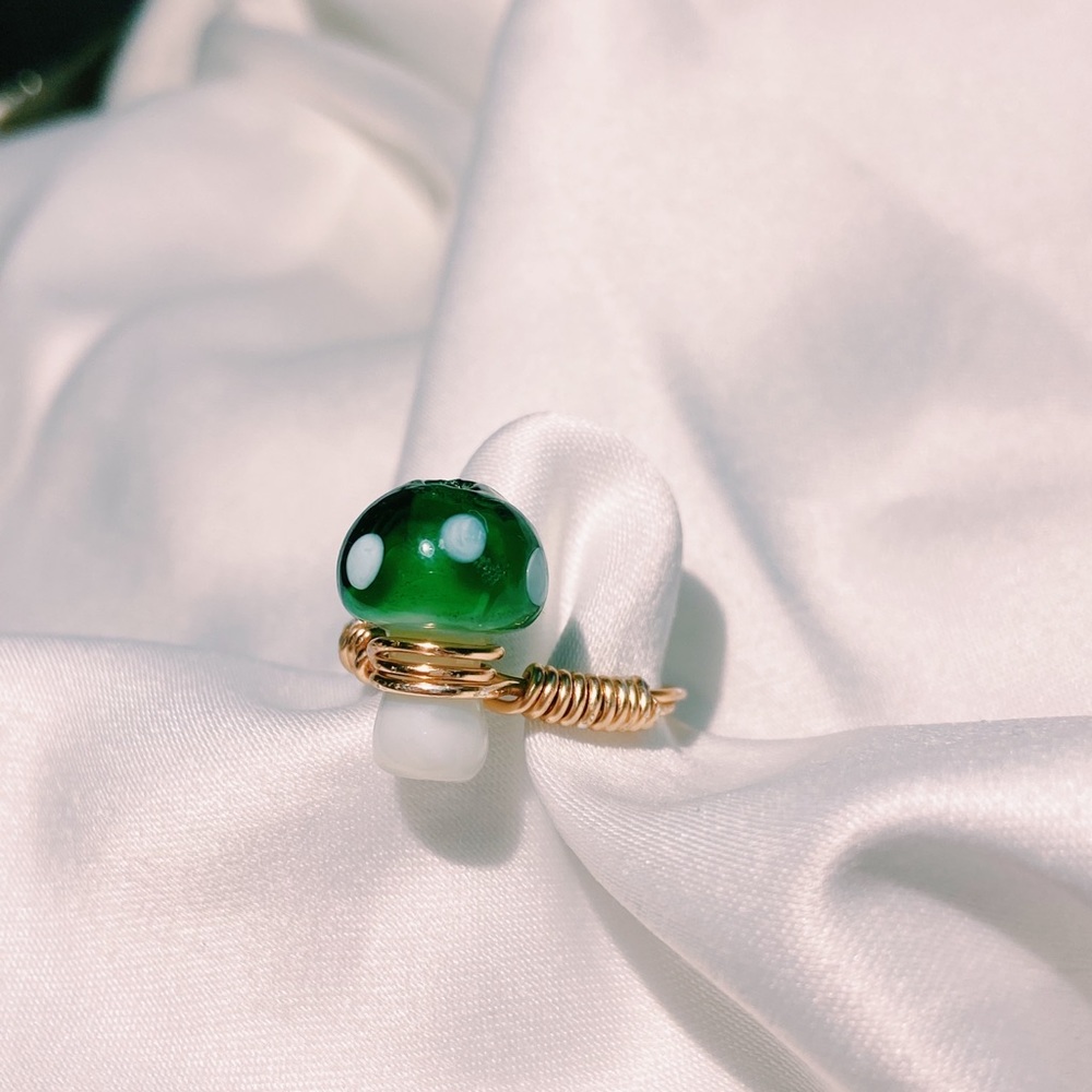 Mushroom ring